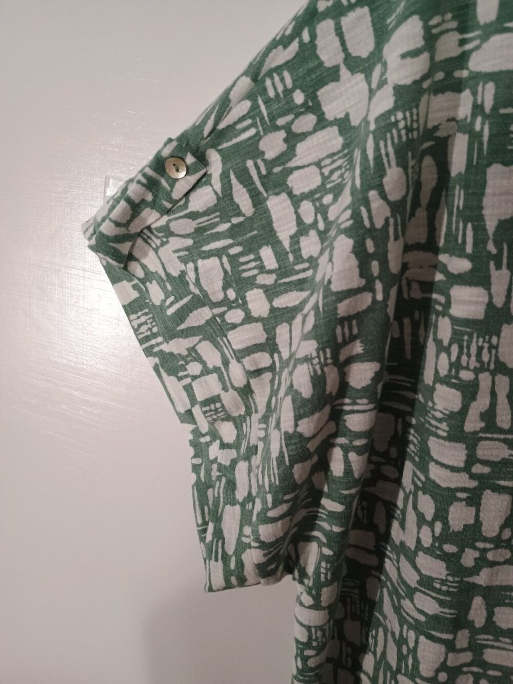 Per Seption Women Green White Abstract Print Top 3X Plus Size Short Sleeve V Nec - Picture 5 of 7